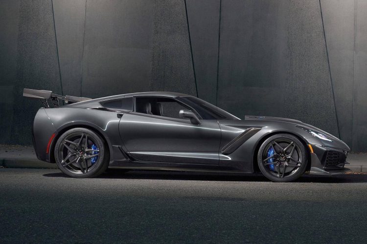 Chevrolet Corvette ZR1 Review
