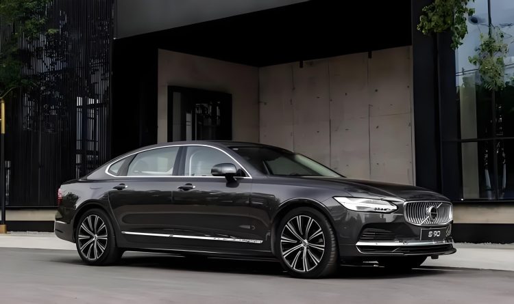 Volvo S90: The Beloved Choice of the Masses – An Analysis of Its Appeal