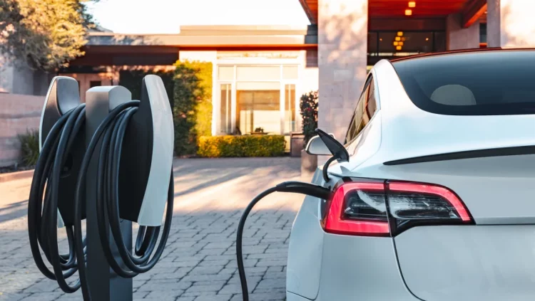 Is it cheaper to charge electric cars at home or at a charging station