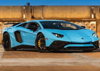 The Miura P400: Revolutionizing Supercars with Style and Speed