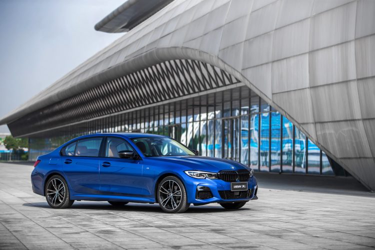 How fuel efficient is the BMW 3 Series