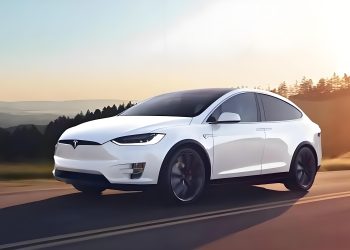 Tesla’s Full Self-Driving Capability Poised to Shake Up China’s Auto Industry