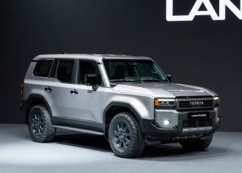 Comparing Titans: The 2025 Toyota 4Runner Versus the 2024 Toyota Land Cruiser