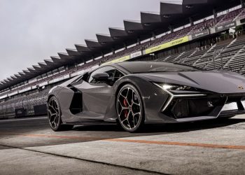 What Makes Lamborghini Cars a Benchmark in Performance and Luxury?