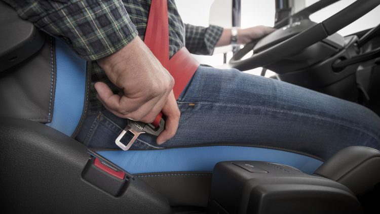Automotive safety technology continues to advance: What new features protect drivers?