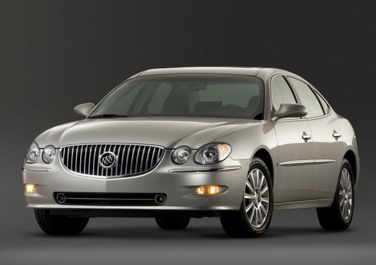 How Do Car Brands Handle Crisis and Reputational Damage?