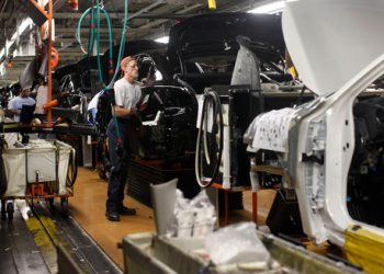 Key Differences Between Car Maintenance Intervals and Maintenance Methods
