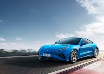 What Technological Breakthroughs Can We Expect in the Global Automotive Industry by 2025?
