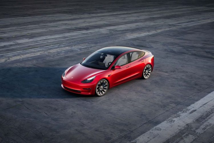How Does Car Culture Influence Modern Urban Transportation and Lifestyles?