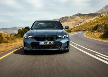 Is the 2025 BMW 3 Series Truly Worth Surpassing Traditional Luxury Sedans?