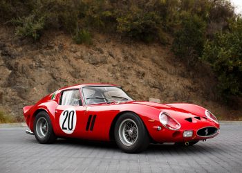 Why Classic Cars Retain Such High Value and Appeal in Modern Society