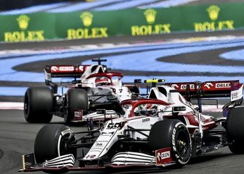 How Car Brands Build Unique Cultural Connections with Fans Through Motorsport Events