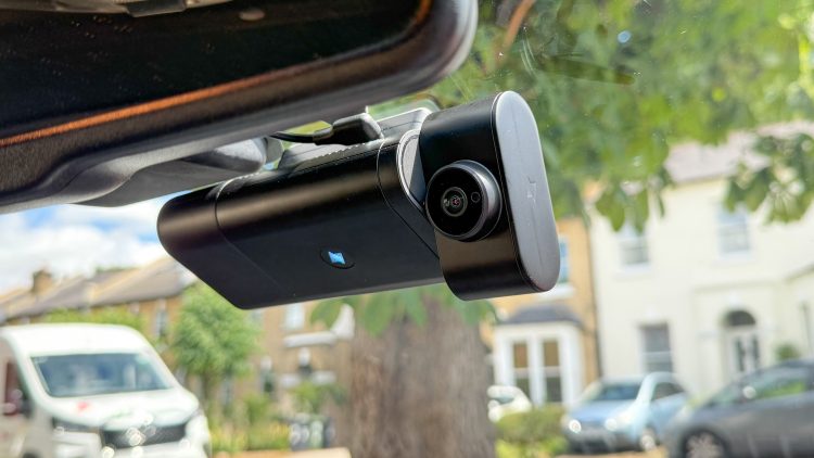 How Are 2025’s AI-Powered Dashcams Redefining Driver Safety and Privacy?