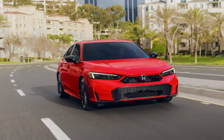 Why Is Honda Delaying Full EV Commitment Despite Industry Pressure?