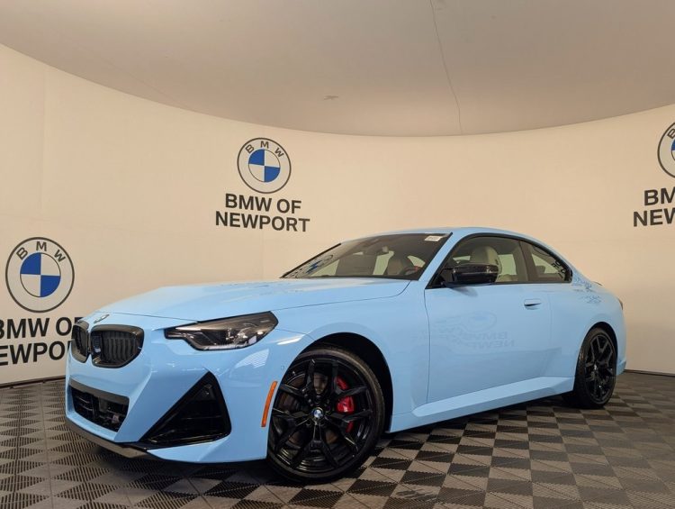 Can the 2025 BMW i5 Finally Close the Gap with Tesla in Luxury EVs?